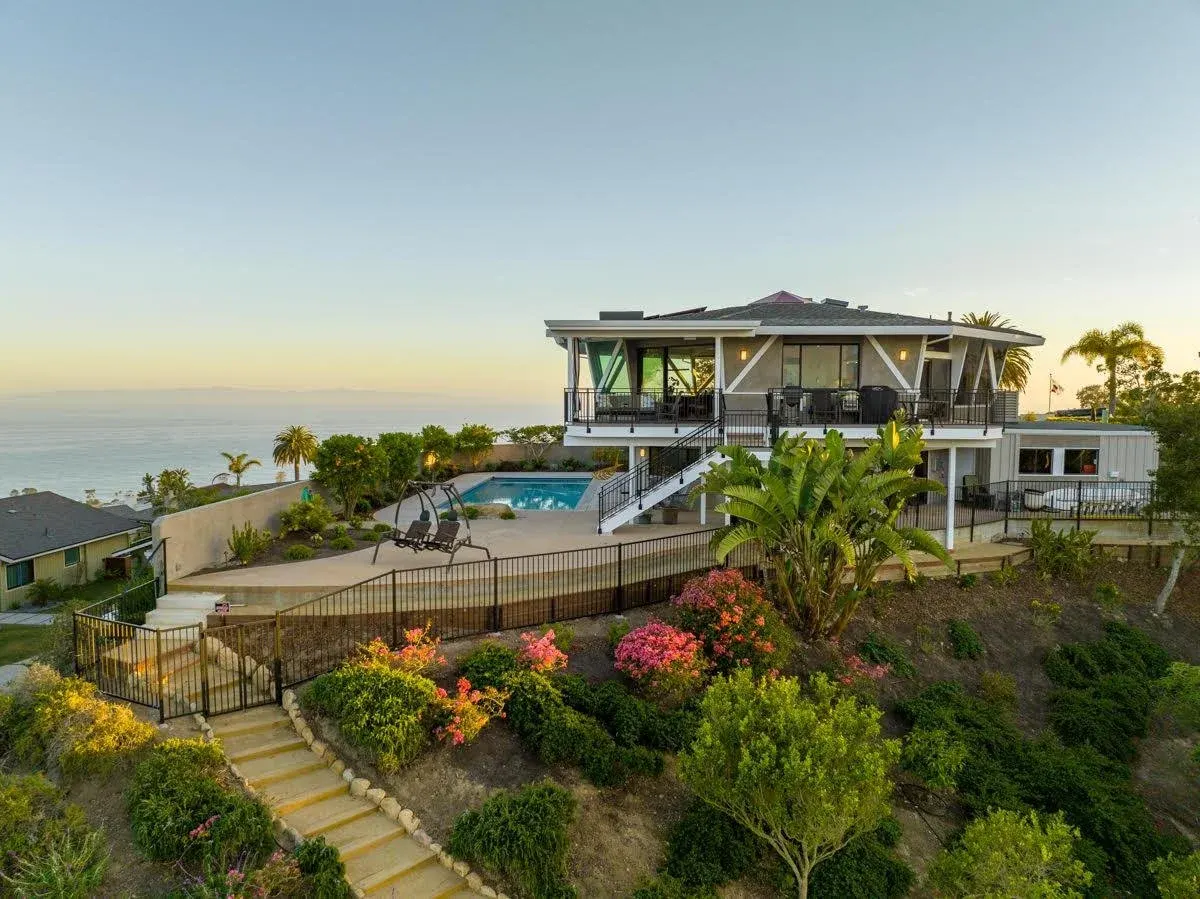 La Coronilla — Santa Barbara, CA